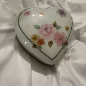 Floral Heart -Shaped Trinket Box - Porcelain Jewelry Dish